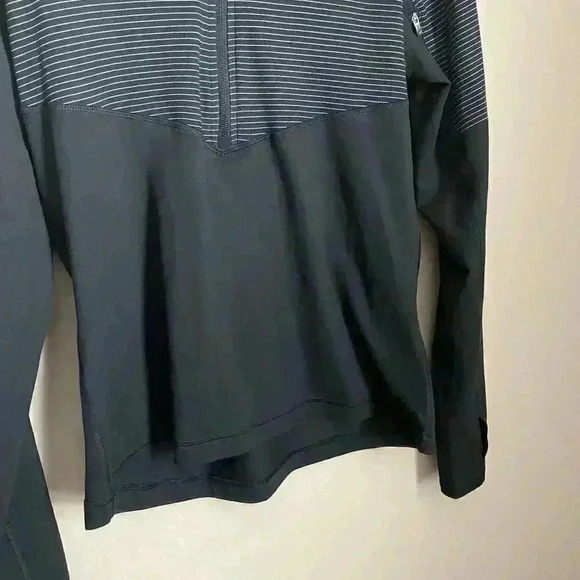 Adidas Lightweight‎ Performance Half-Zip Jacket - Picture 4 of 10